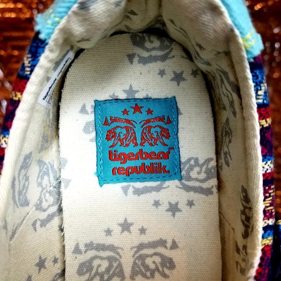 Tigerbear Republik turquoise Aztec tapestry pattern sneakers EUC - Picture 6 of 16
